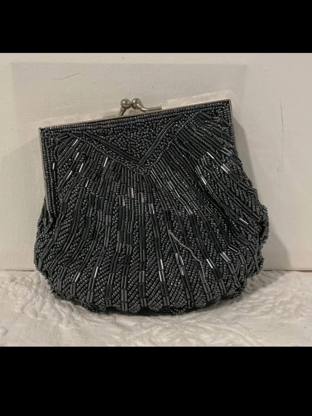 Shell-shaped evening clutch (with optional strap)